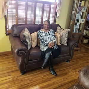 Meet your Posher, Cheryl